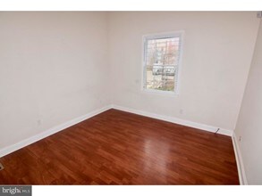 989 N Marshall St-Unit -1 in Philadelphia, PA - Building Photo - Building Photo
