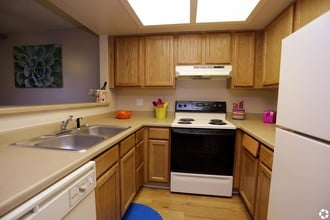 Toscana in Arvada, CO - Building Photo - Interior Photo