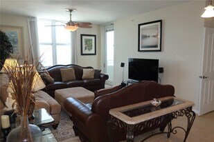 511 SE 5th Ave in Fort Lauderdale, FL - Building Photo