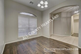 908 Black Jack Ln in Moore, OK - Building Photo - Building Photo