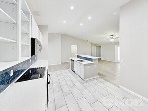 3071 Norvell Ct in Deltona, FL - Building Photo - Building Photo