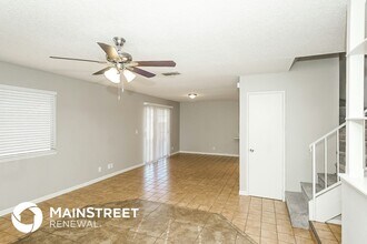 804 Crabapple Dr in Henderson, NV - Building Photo - Building Photo