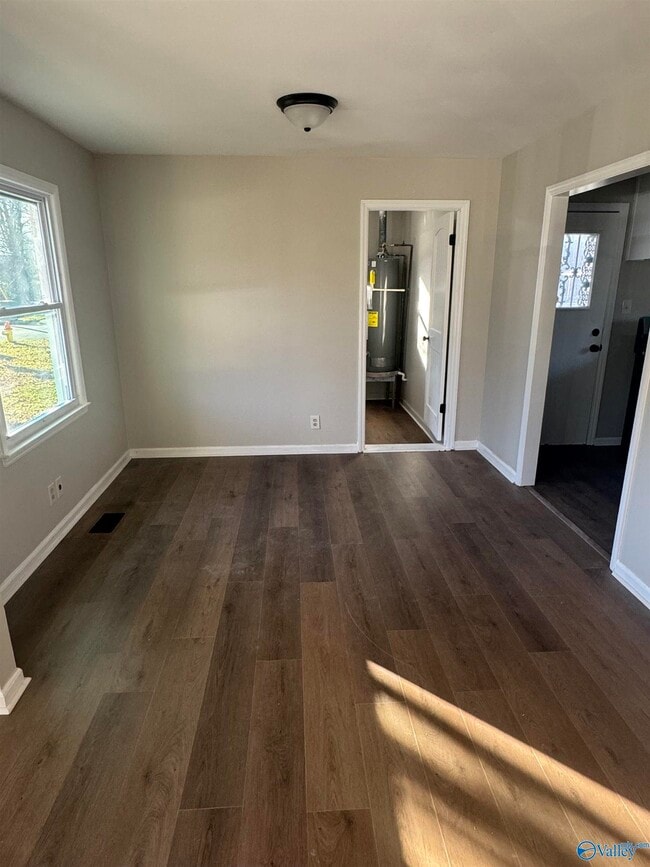 1601 Armstrong St NW in Huntsville, AL - Building Photo - Building Photo