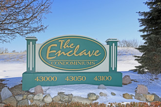 The Enclave in Novi, MI - Building Photo - Building Photo