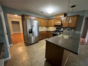 2678 E Magnolia Dr in Fayetteville, AR - Building Photo - Building Photo