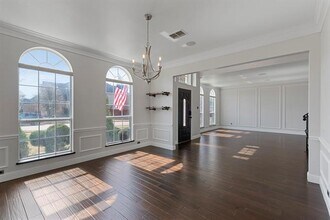 200 Lovegrass Ln in Southlake, TX - Building Photo - Building Photo