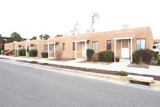 200-208 10th St NW in Albuquerque, NM - Building Photo - Building Photo