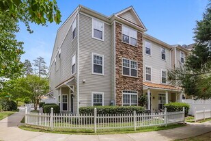 11731 Mezzanine Dr in Raleigh, NC - Building Photo