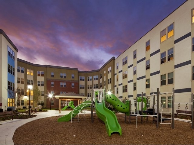 The Terraces at Haven for Hope in San Antonio, TX - Foto de edificio - Building Photo