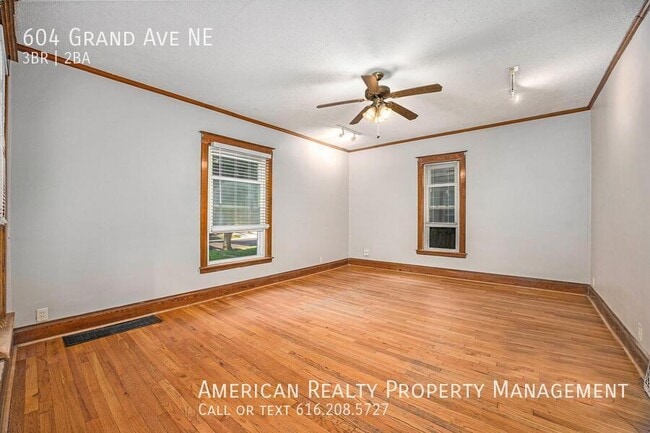604 Grand Ave NE in Grand Rapids, MI - Building Photo - Building Photo
