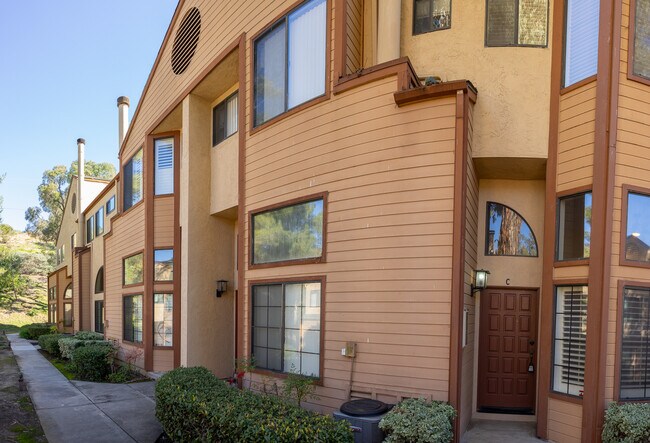 9411 Lake Murray Blvd in San Diego, CA - Building Photo - Building Photo