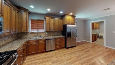 115 G St in Elgin, OK - Building Photo - Building Photo