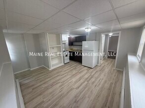 54 Charles St in Bangor, ME - Building Photo - Building Photo