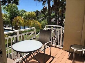 4355 Spinnaker Cove Ln in Tampa, FL - Building Photo - Building Photo