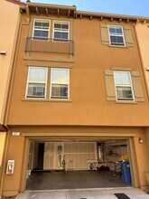 677 Luz del Sol Loop, Unit 677 Luz Del Sol Loop in Milpitas, CA - Foto de edificio - Building Photo