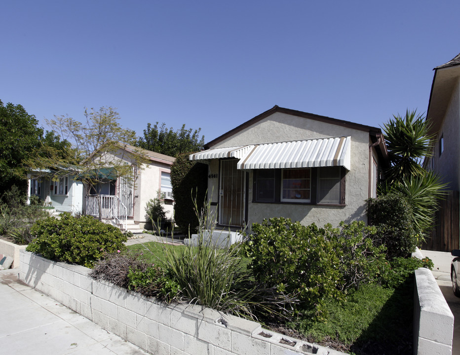 4561 Bancroft St in San Diego, CA - Building Photo