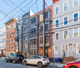 405 Adams St in Hoboken, NJ - Building Photo - Building Photo