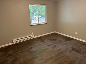 2431 Toledo St in Bellingham, WA - Building Photo - Building Photo