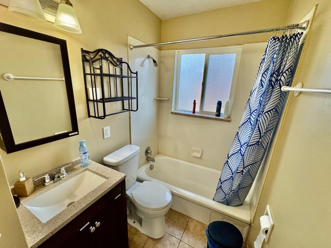 2577 S 700 E in Salt Lake City, UT - Building Photo - Building Photo