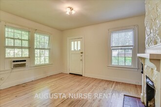 2136 McDowell St in Augusta, GA - Foto de edificio - Building Photo