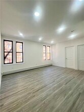 186 Erasmus St in Brooklyn, NY - Building Photo - Building Photo