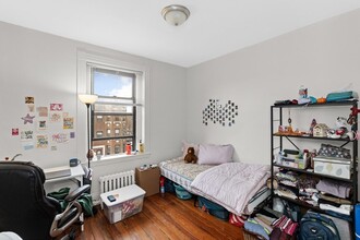 868 Huntington Ave, Unit 3 in Boston, MA - Building Photo - Building Photo