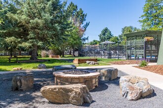 Village Green in Greeley, CO - Building Photo - Building Photo