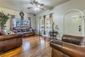 2200 Montrose St in Waco, TX - Building Photo - Building Photo