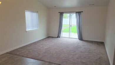 2380 W Coneflower St in Nampa, ID - Building Photo - Building Photo