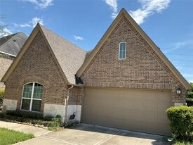 907 Daffodil View Ct in Richmond, TX - Building Photo