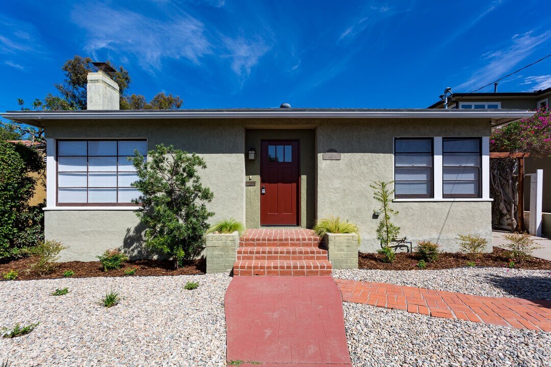 3142 Olive St in San Diego, CA - Building Photo