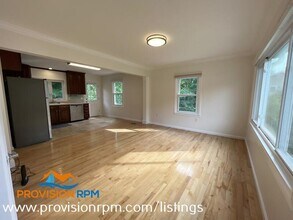 982 Shore Acres Rd in Arnold, MD - Building Photo - Building Photo