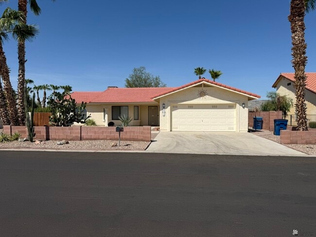 property at 10636 S Del Vista Dr