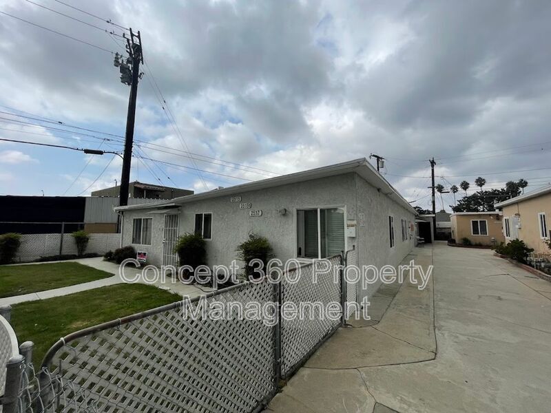 2515 E Madison St in Long Beach, CA - Building Photo