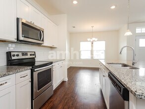 311 Dogwood Cir in Savannah, GA - Building Photo - Building Photo