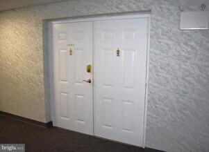 3409 Centennial Station Dr in Warminster, PA - Building Photo - Building Photo