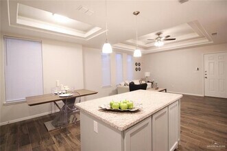 1502 Deer Hls, Unit 3 in Edinburg, TX - Building Photo - Building Photo