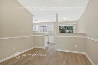 1194 Realm Ln in Lawrenceville, GA - Foto de edificio - Building Photo