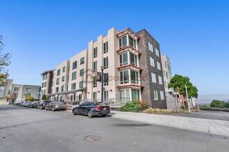 10 Innes Ct in San Francisco, CA - Building Photo - Building Photo