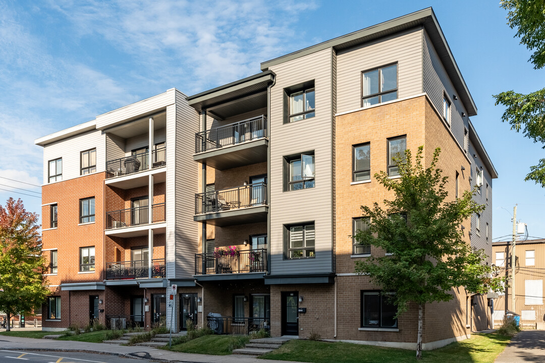 294 3E Av in Québec, QC - Building Photo