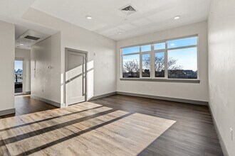400 Mystic Ave in Somerville, MA - Building Photo - Building Photo