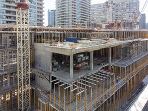 Pearl Place in Toronto, ON - Building Photo - Building Photo