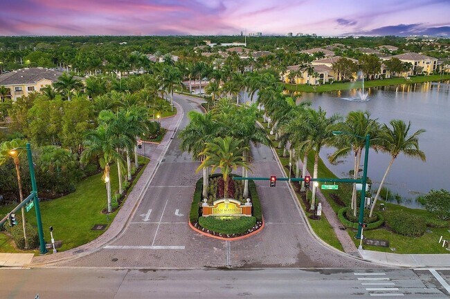 2807 Veronia Dr, Unit 114 in Palm Beach Gardens, FL - Building Photo - Building Photo