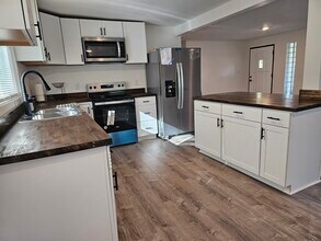 1210 Barcelona Dr in Mobile, AL - Building Photo - Building Photo