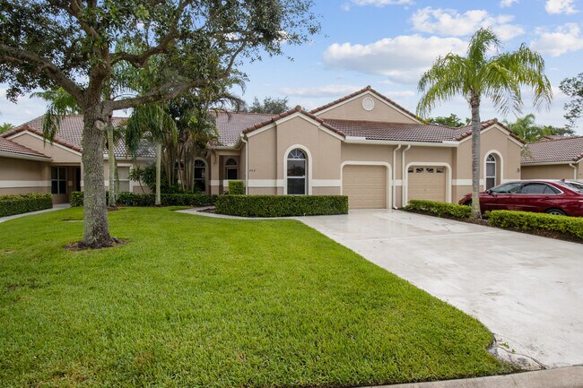 202 Sabal Palm Ln in Palm Beach Gardens, FL - Building Photo - Building Photo