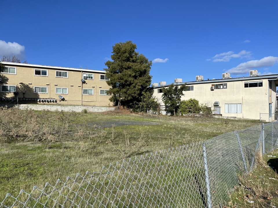 Saranap Village Apartments in Walnut Creek, CA - Foto de edificio