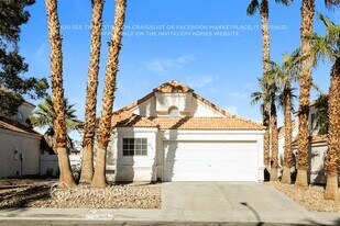 2116 Running River Rd in Henderson, NV - Building Photo