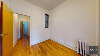 1588 First Avenue in New York, NY - Building Photo - Floor Plan