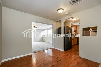 2038 Keyes Ln in Deltona, FL - Building Photo - Building Photo