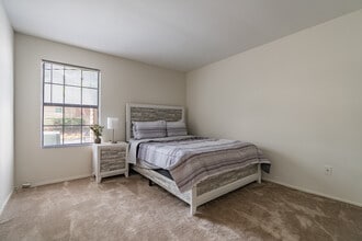 Landings At Winchester in Memphis, TN - Foto de edificio - Interior Photo